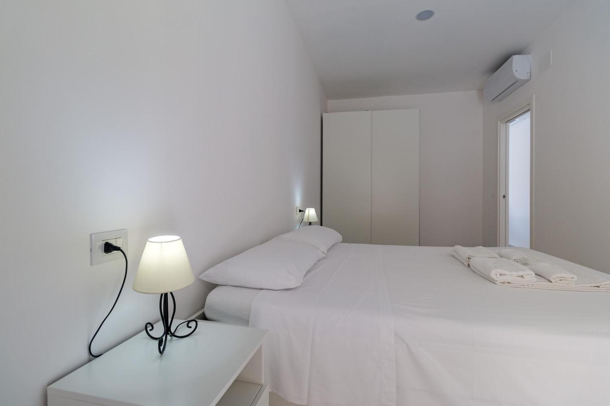 Appartamento Perla Bianca, Con Wifi E Air Con Cala Gonone Bagian luar foto