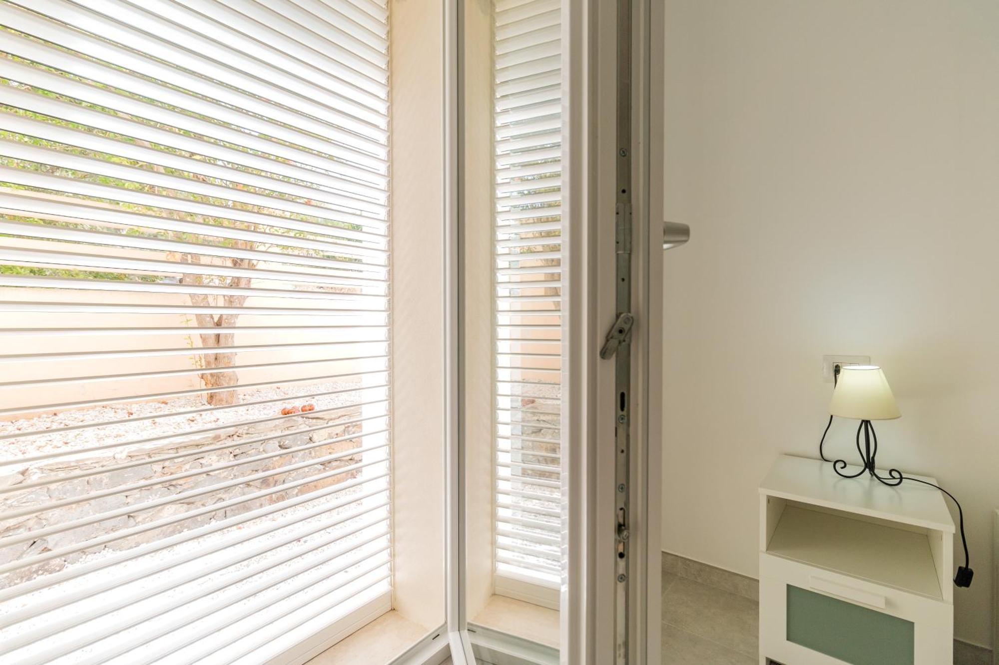 Appartamento Perla Bianca, Con Wifi E Air Con Cala Gonone Bagian luar foto